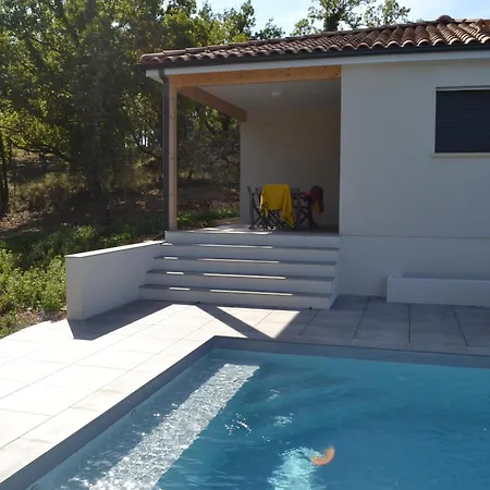 Avec Piscine Privee Et Climatisation A Cahors