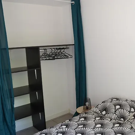 Avec Piscine Privee Et Climatisation A Casa vacanze *